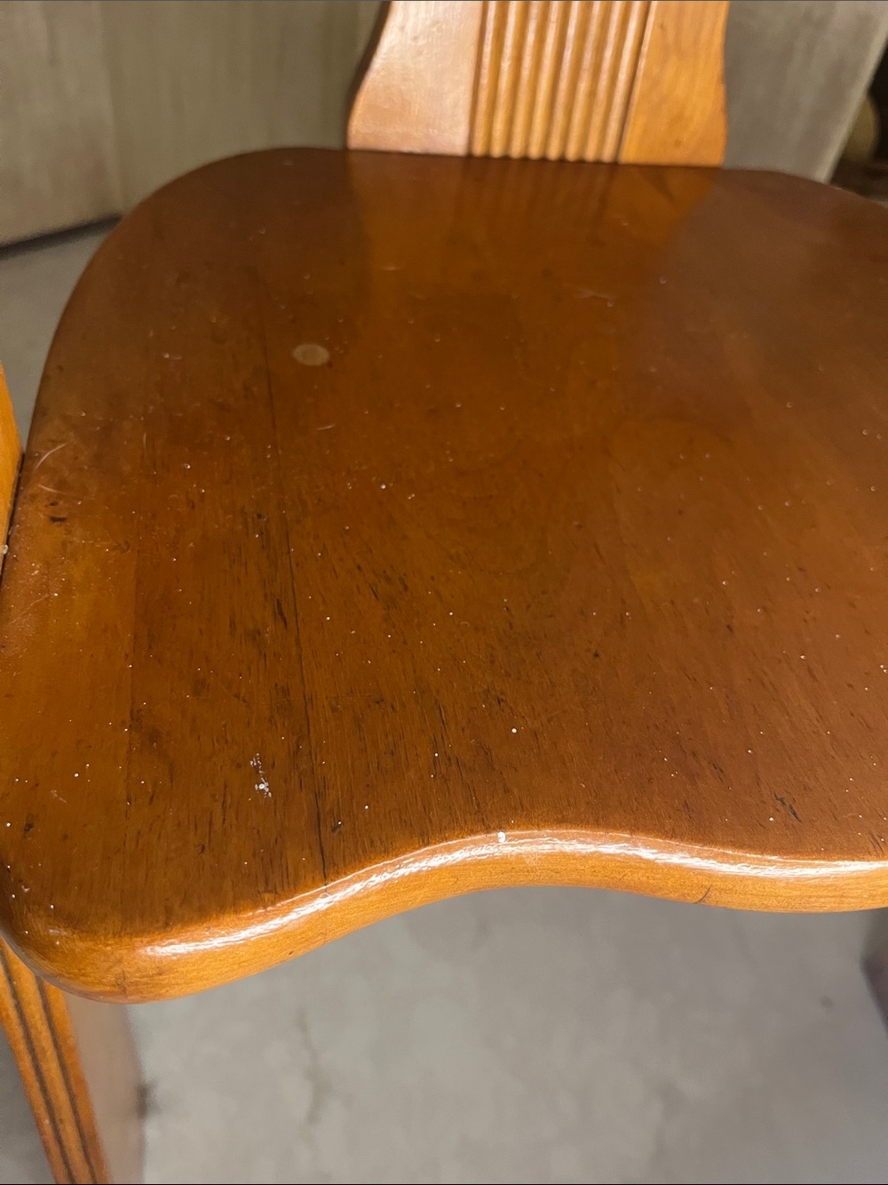 Vintage 1940’s Children’s chair wood unique detailed and curved art deco style - Picture 3 of 7